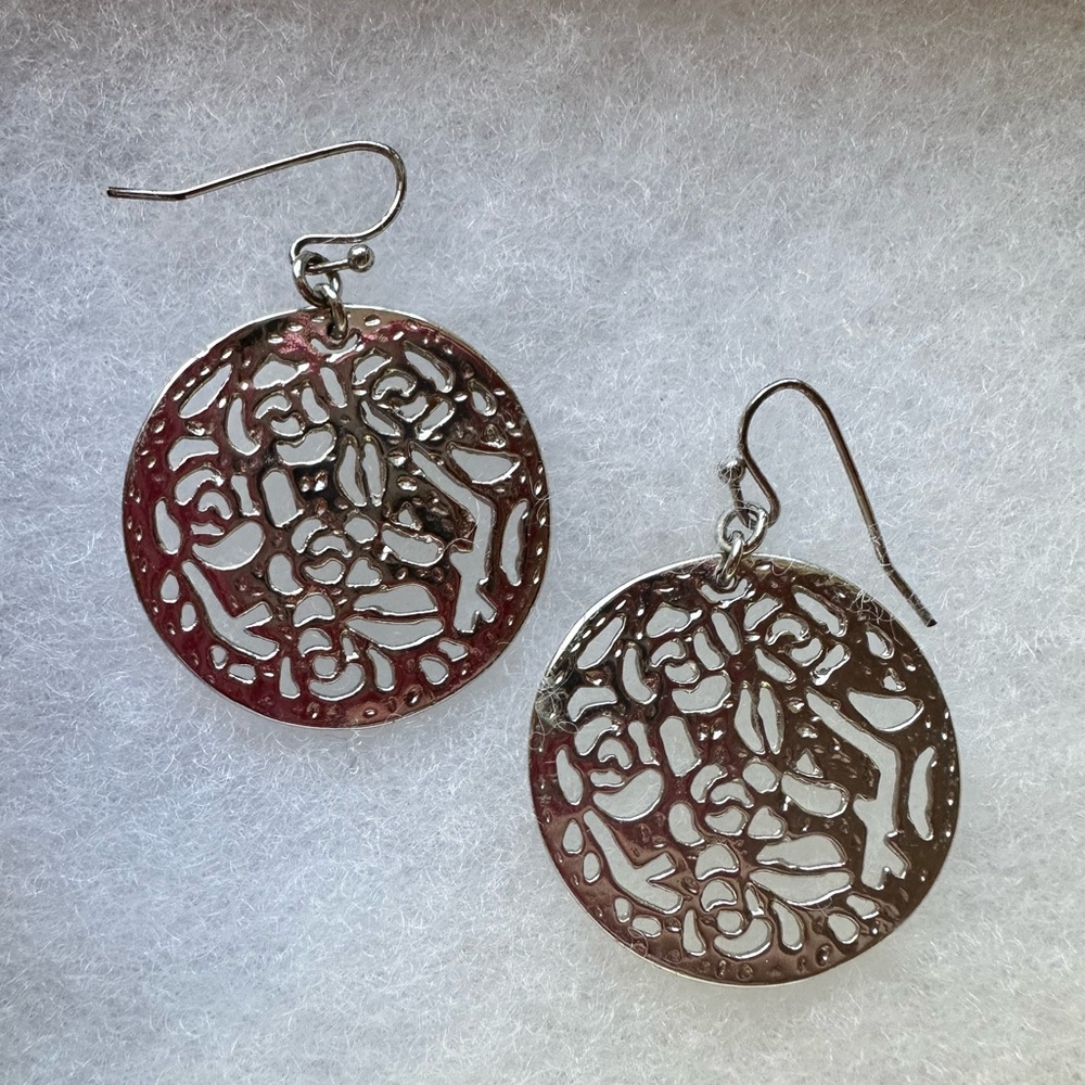 Elegant Silver Floral Earrings